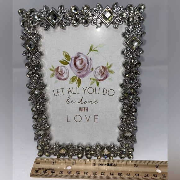 Luxe Collection Picture Photo 4 x 6 Frame NEW with Tags Silver Clear Crystals - Picture 5 of 15